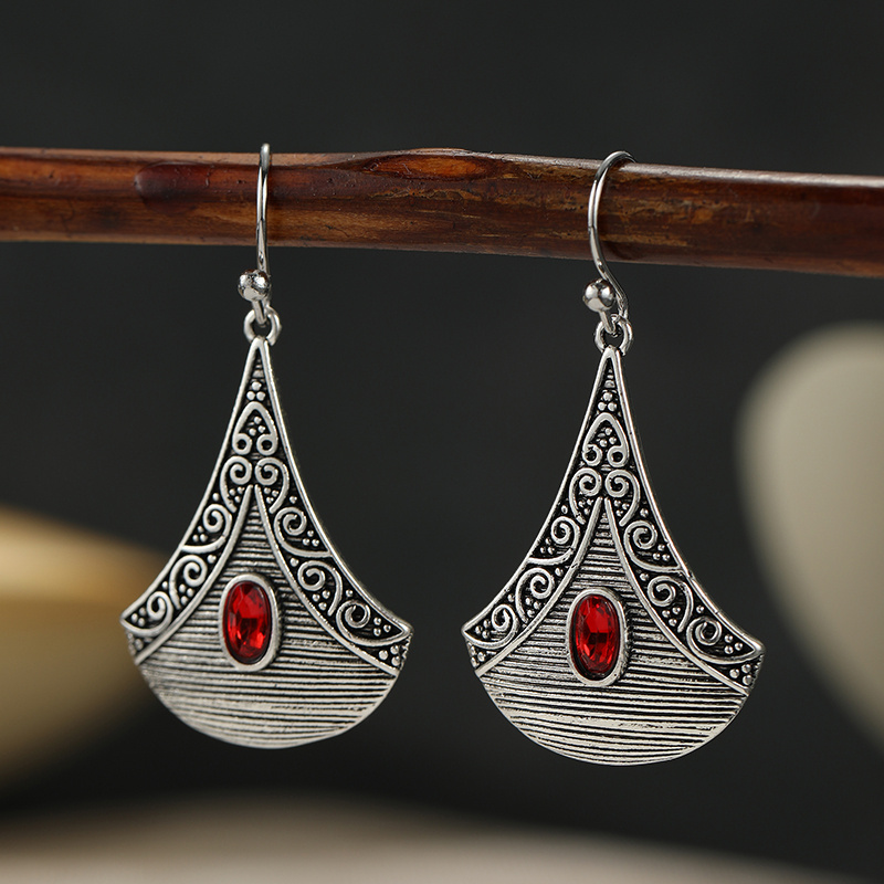 Bohemian Vintage Fan-shaped Texture Line Pendant Earrings